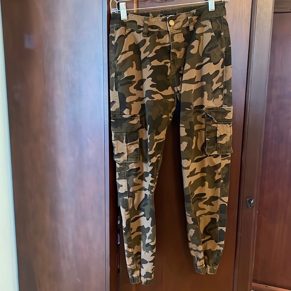 Fashion Nova pants
